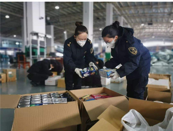 助力武漢，萬(wàn)享進(jìn)貿(mào)通上海進(jìn)口報(bào)關(guān)公司在行動(dòng)！