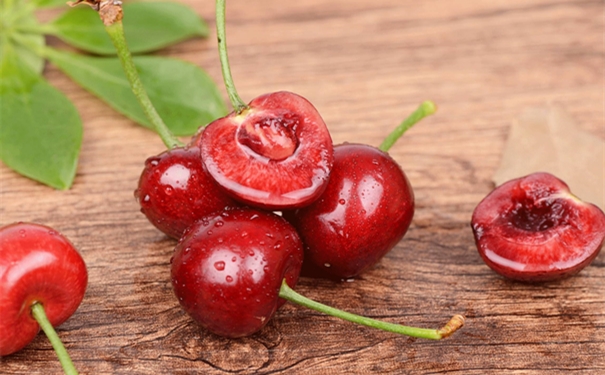 智利櫻桃車?yán)遄舆M口報關(guān)