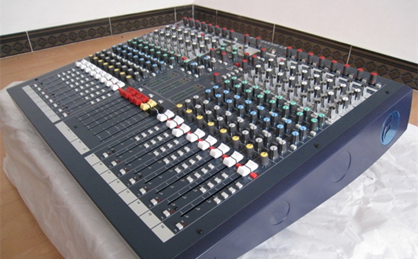 1627557228443996.jpg 表演器材進(jìn)口清關(guān)_副本.jpg